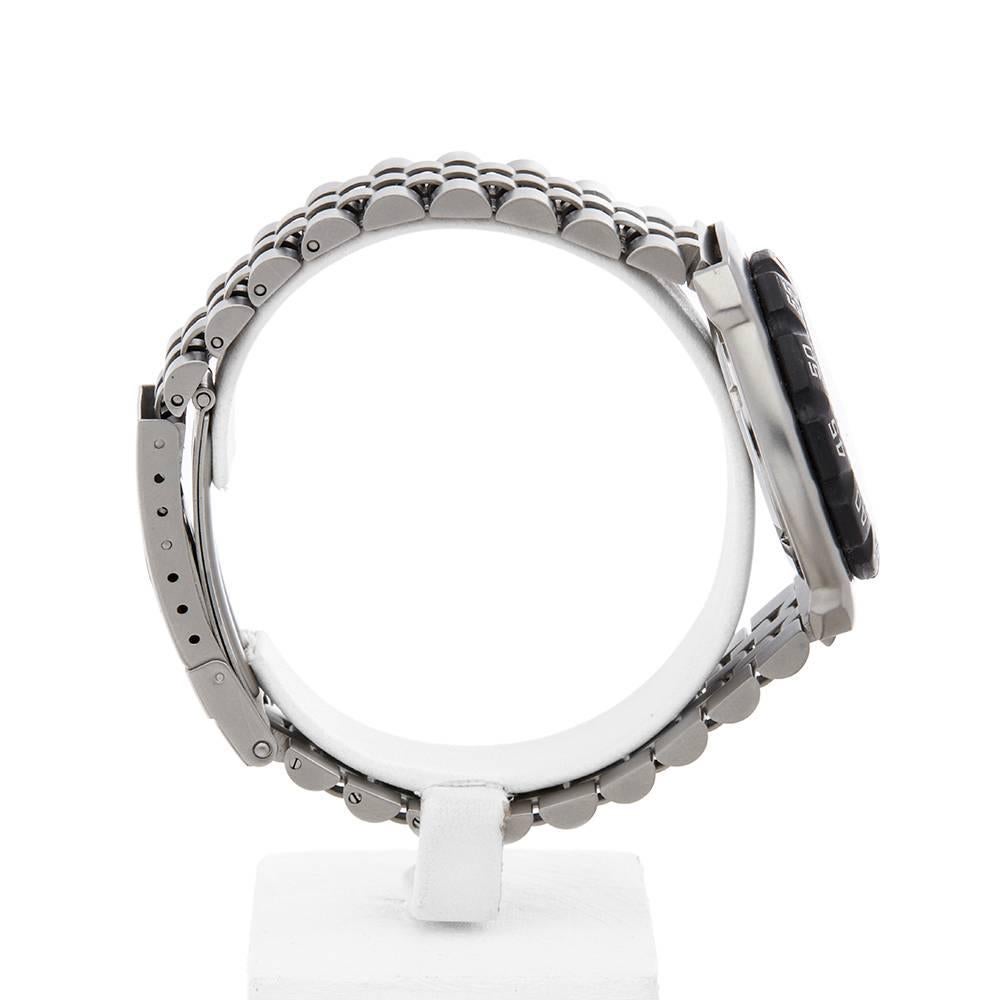 Montre-bracelet Tag Heuer Formula 1 à quartz en acier inoxydable Réf. WA1214 2