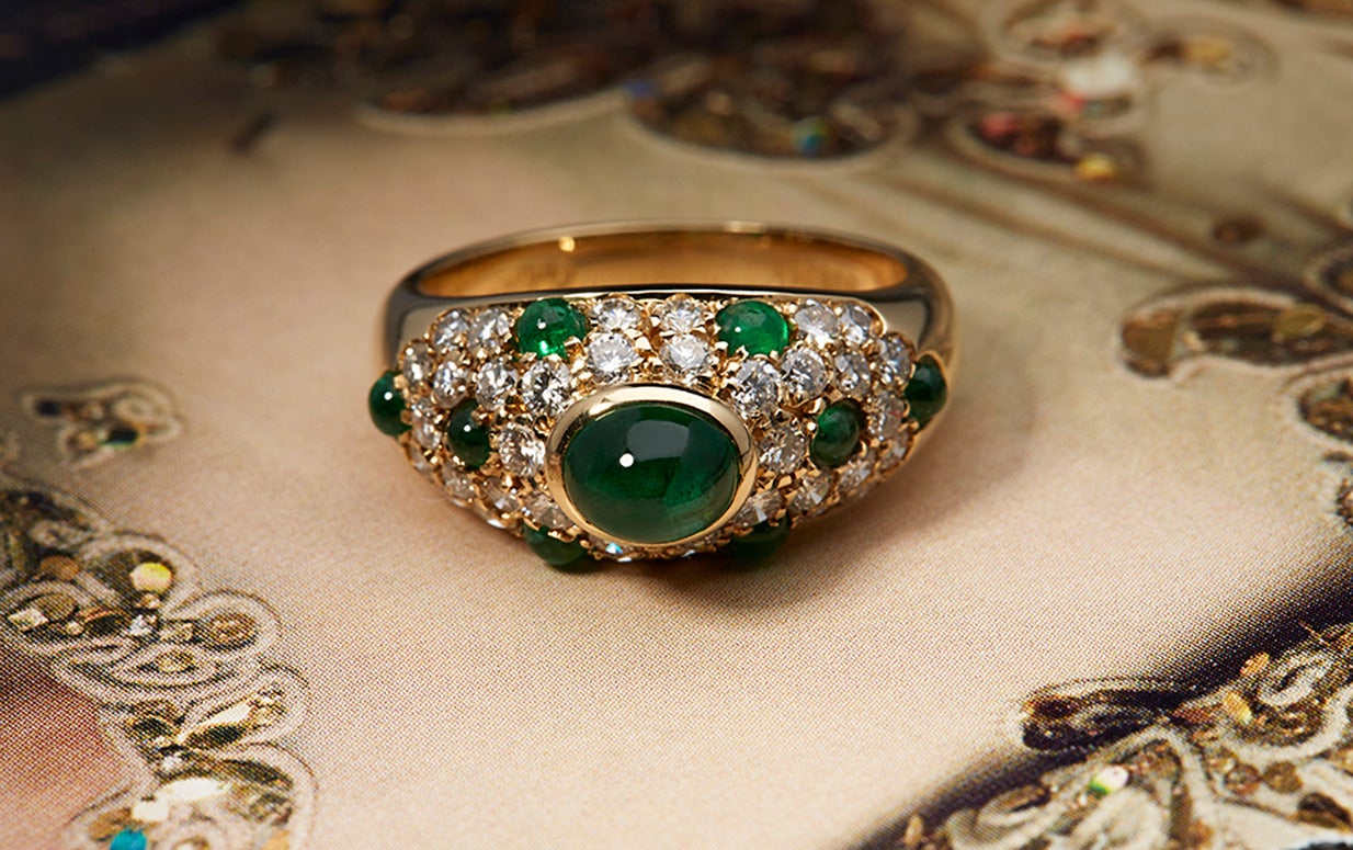 1980s Cartier Colombian Emerald Diamond Gold Cocktail Ring