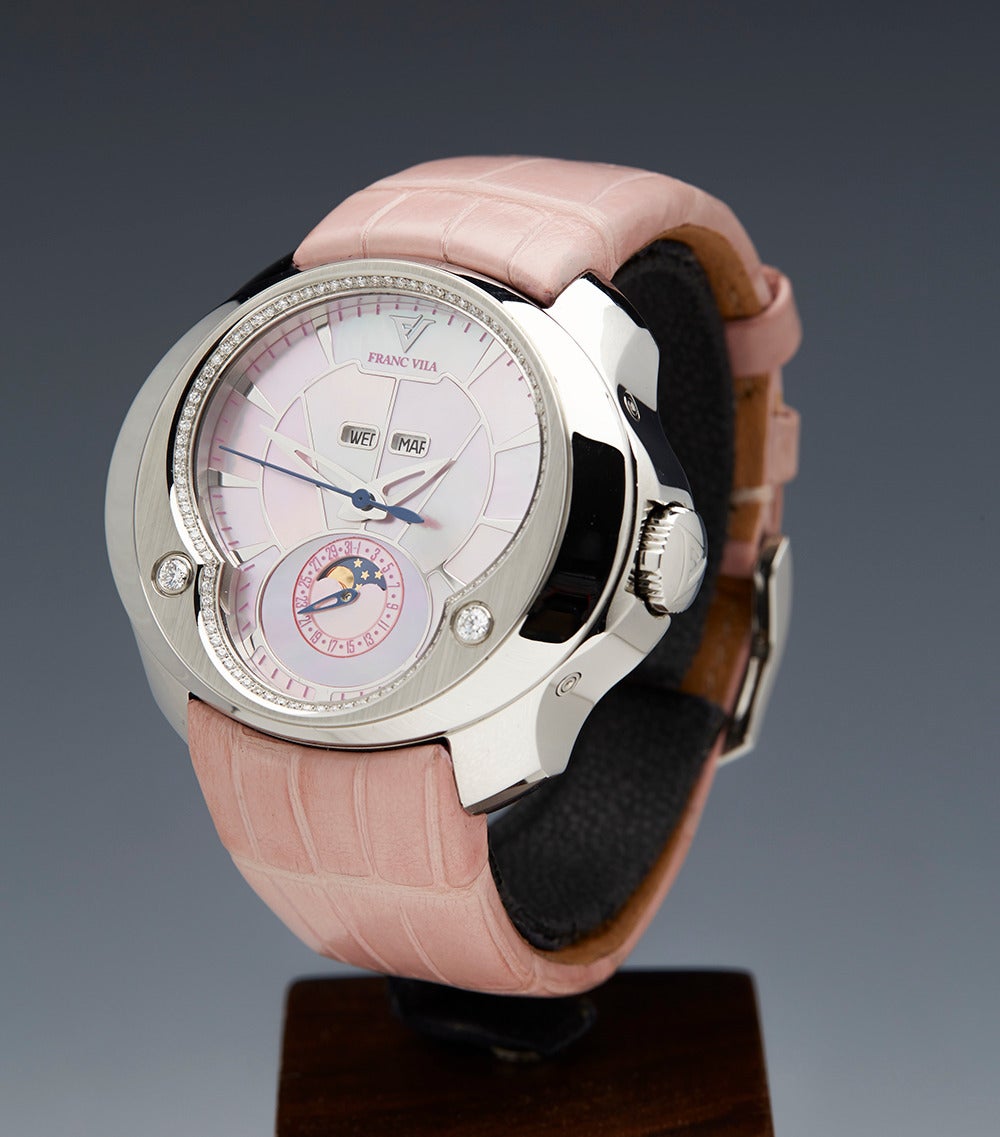 Specifications

Movement: Automatic
Case: Stainless Steel
Case Diameter: 45mm by 35mm
Dial: Pink Mother of Pearl
Bracelet: Pink Crocodile leather
Strap Length: Adjustable
Strap Width: At Case - 22mm. At Buckle - 16mm
Buckle: Stainless Steel