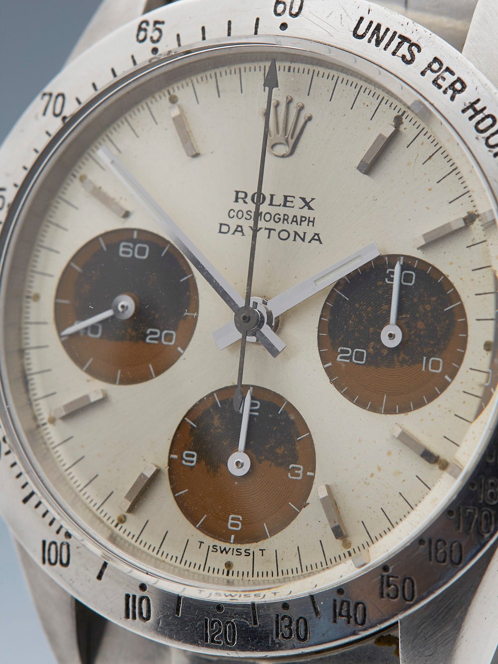 Rolex Stainless Steel Daytona Cosmograph Tropical Wristwatch Model 6239 In Good Condition In Bishop's Stortford, Hertfordshire