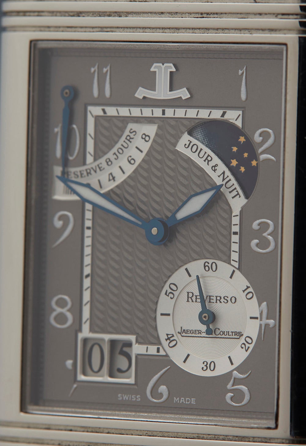 Jaeger-LeCoultre Platinum Grande Reverso Septantieme Limited Edition Wristwatch In Excellent Condition In Bishop's Stortford, Hertfordshire