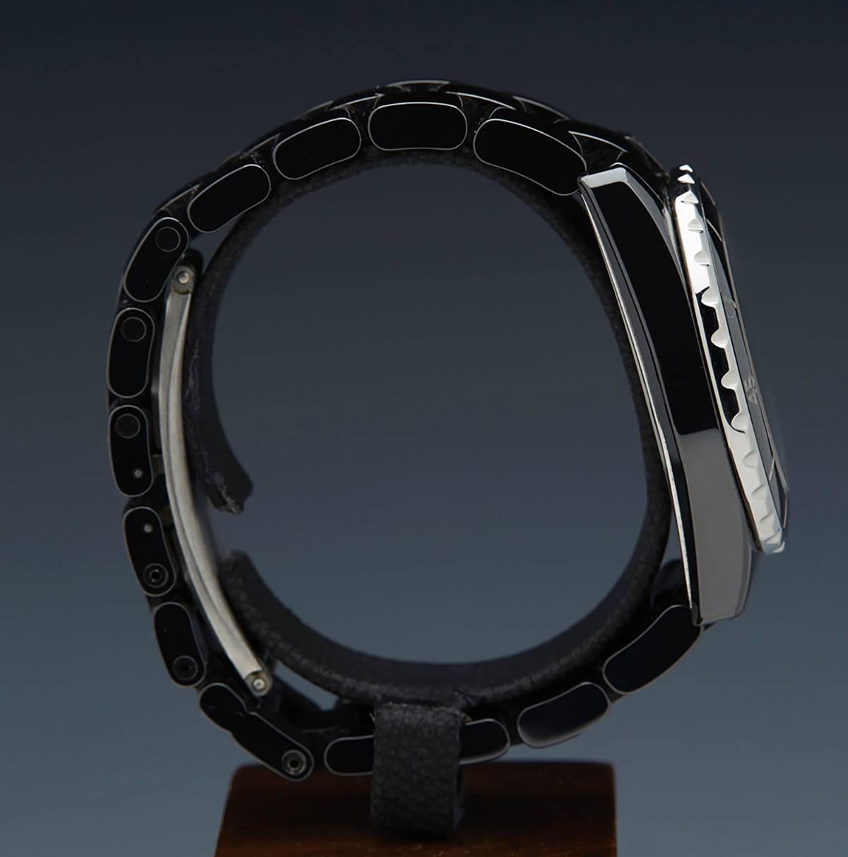 2006 Chanel Black Ceramic/Stainless Steel Unisex Watch H0685 2