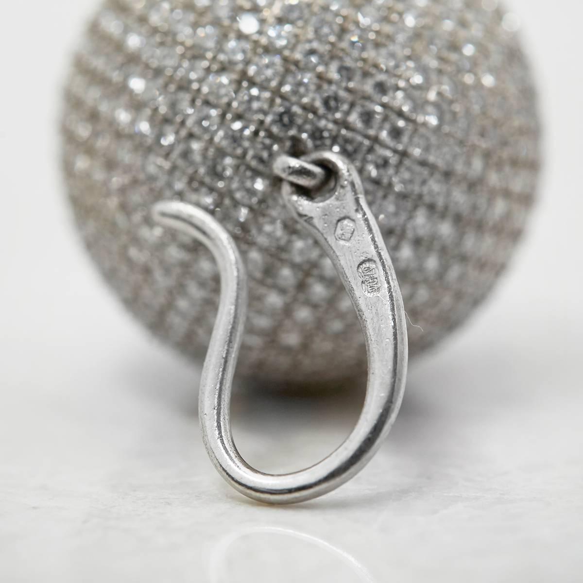 Bottega Venetta 18 Karat Gold Diamond Necklace, Earrings and Ring Sfera Suite 3