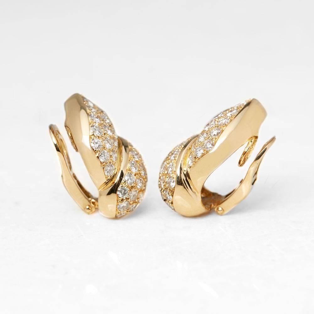 Ref:	COM1047
Serial Number: NY3******
Size: Earring Length - 2.3cm, Earring Width - 1.3cm
Box & Papers: Xupes Presentation Box
Material: 18k Yellow Gold, total weight - 16.95 grams
Gemset: Set with 66 round brilliant cut Diamonds of approximately