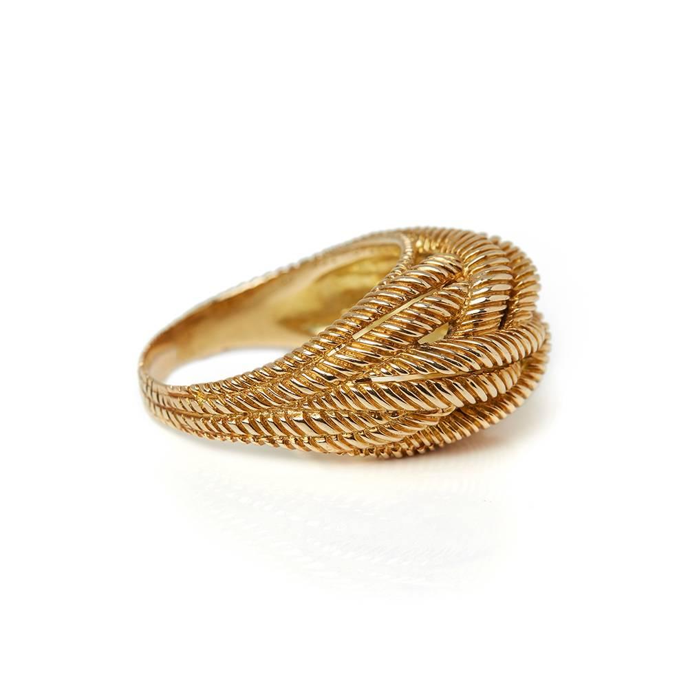 Van Cleef & Arpels 18 Karat Yellow Gold Rope Twist Design Bombé Ring In Excellent Condition In Bishop's Stortford, Hertfordshire