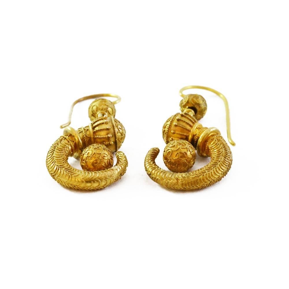 Archaeological Revival Earrings In Excellent Condition For Sale In London, GB