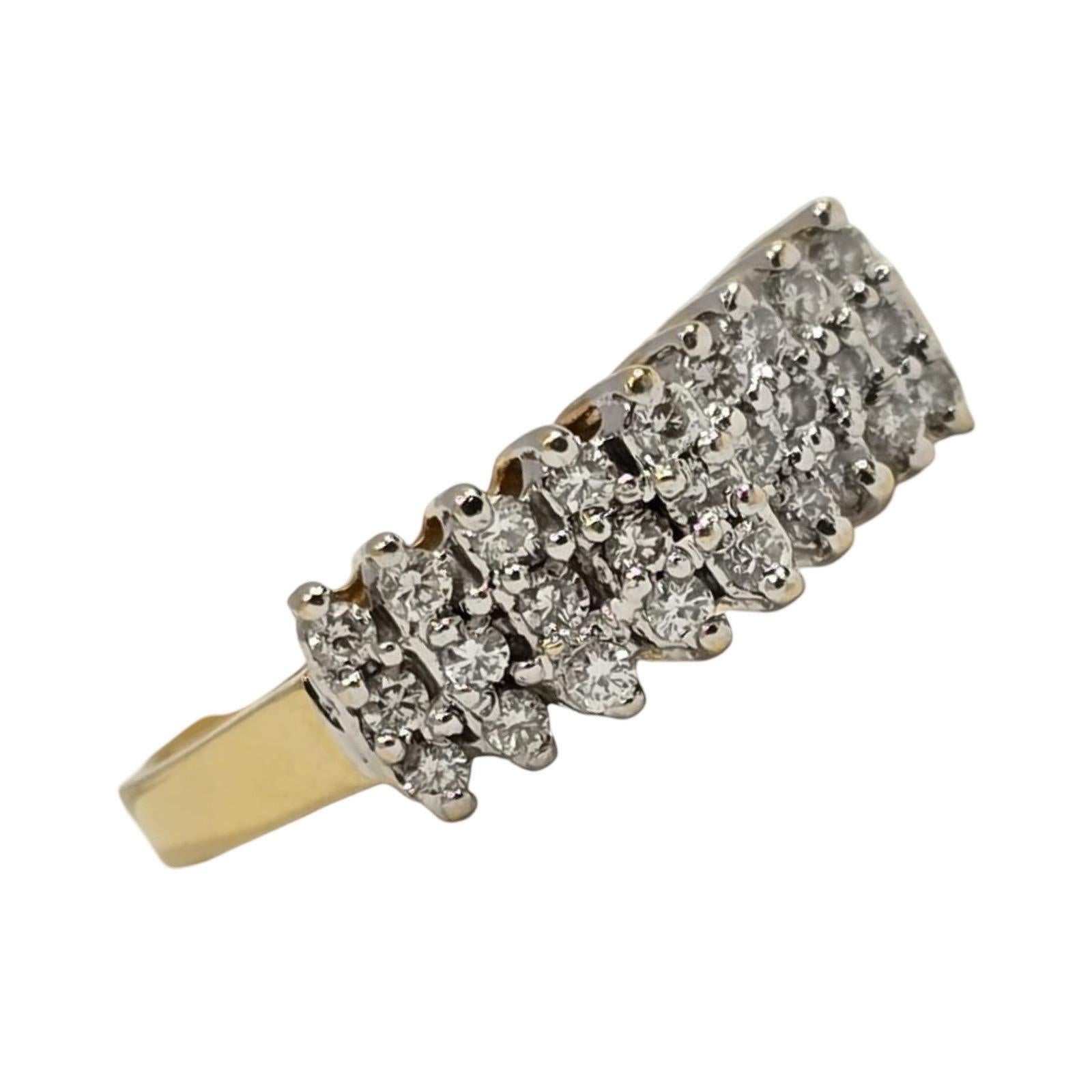 Taglio rotondo Anello vintage con cluster di diamanti da 0,30tcw in oro 20K in vendita