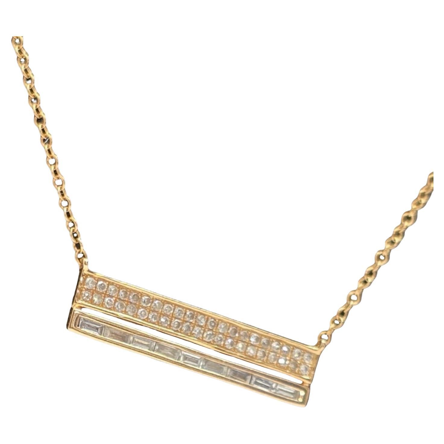 Collana Modern Deco in oro rosa 18 carati con diamanti a barre da 0,66 tcw con tagli rotondi e smeraldo in vendita
