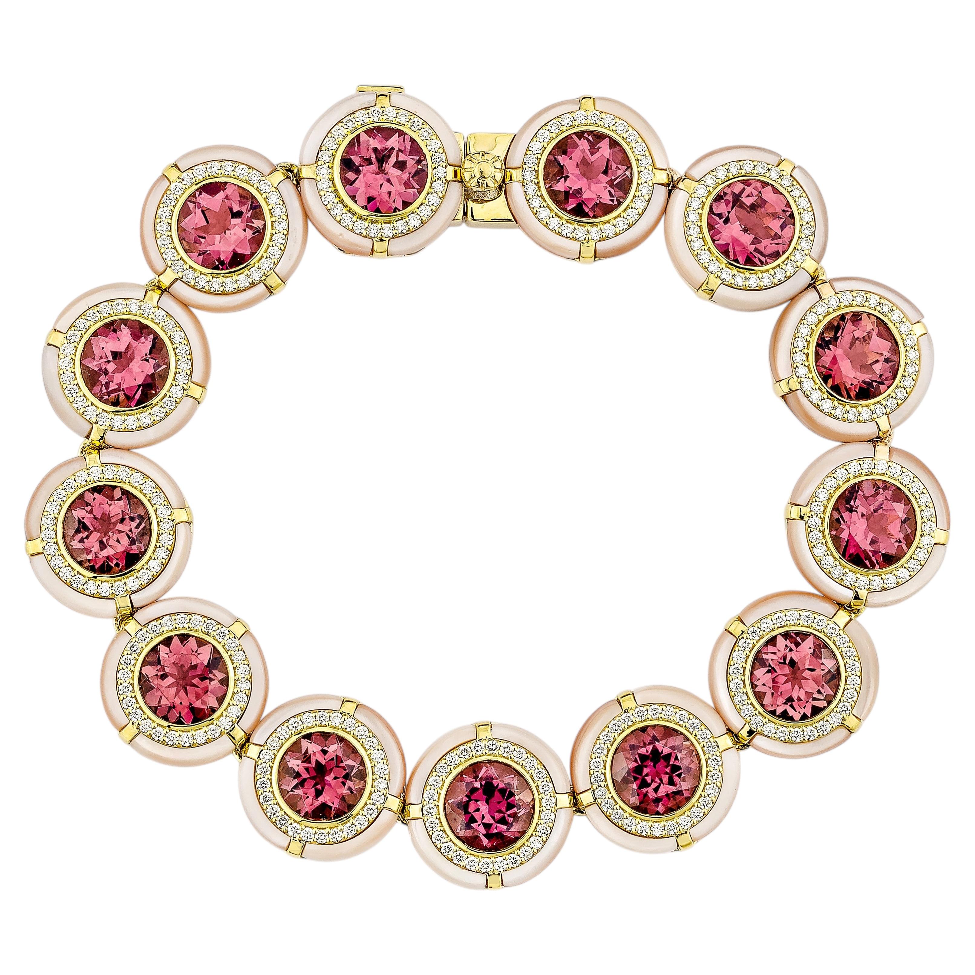 Sunita Nahata Tourmaline rose et perle 16.44ct. Bracelet en 18KYG avec diamant.