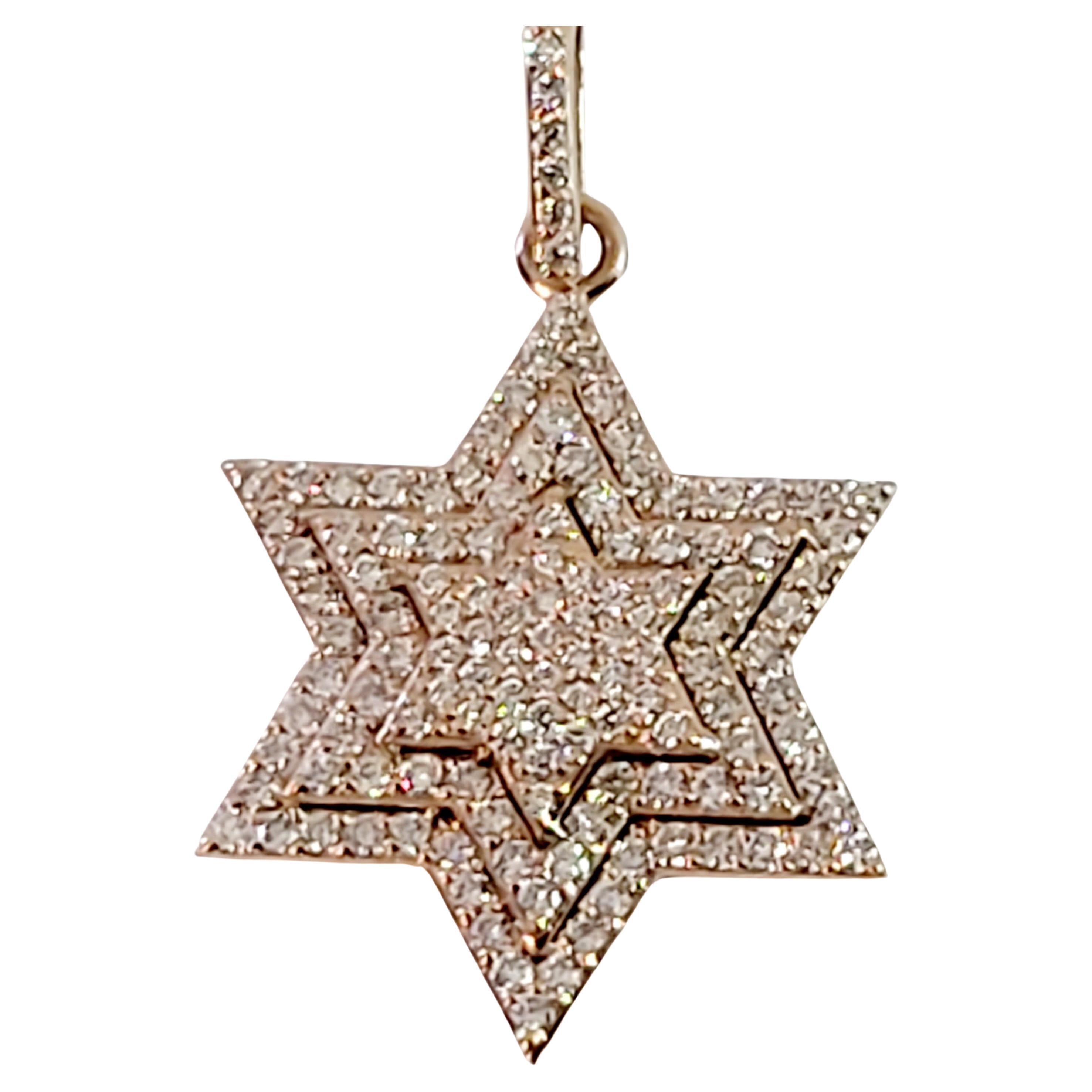 Pendentif en forme d'étoile en or rose 14k avec diamants en vente