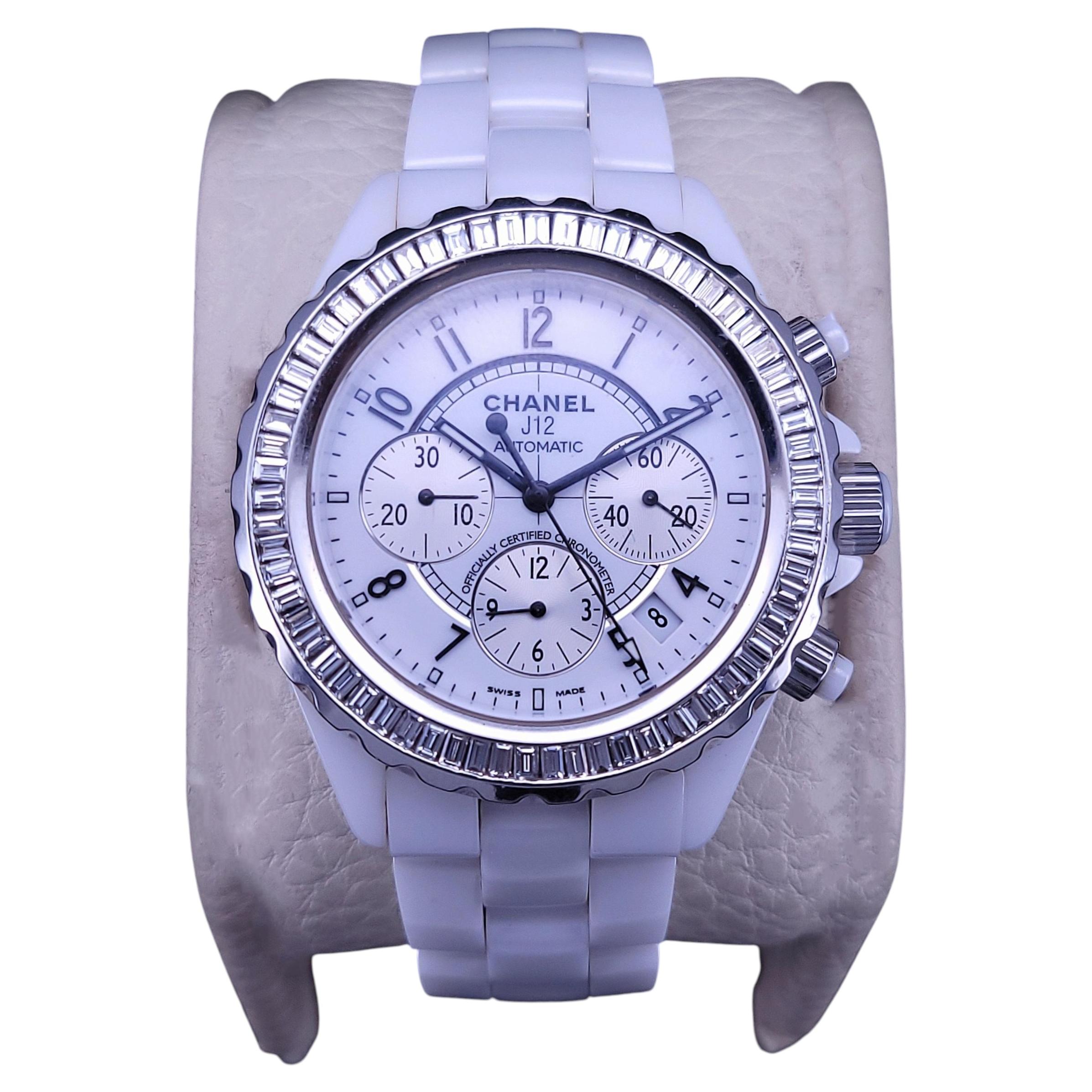 Reloj CHANEL J12 Cronógrafo Automático con caja y brazalete de cerámica blanca