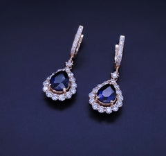 Saphir-Ohrringe aus 14-karätigem Gelbgold mit Diamanten