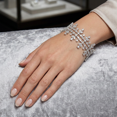 Bracciale con diamanti Beauvince Eloise (9,29 ct di diamanti) in oro bianco 18 carati