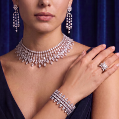 Suite Athena di Beauvince (84,48 ct di diamanti) in oro bianco 18 carati
