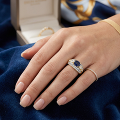 Vintage-Ring aus Gelbgold mit Saphiren und Diamanten (3,04 Karat Diamanten und Saphir)