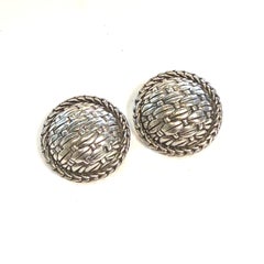 Pendientes redondos con clip de la colección John Hardy Estate, con diseño trenzado, de plata de ley, JH112