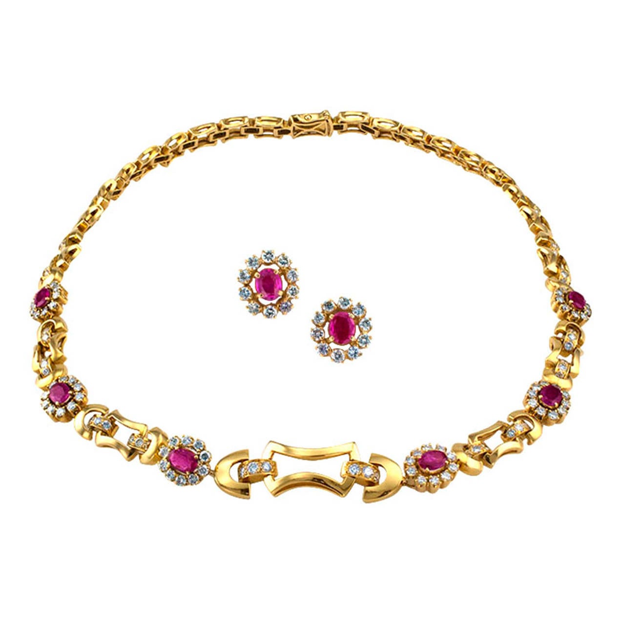 Ruby Diamond Gold Necklace  Earrings Set In Excellent Condition In Los Angeles, CA