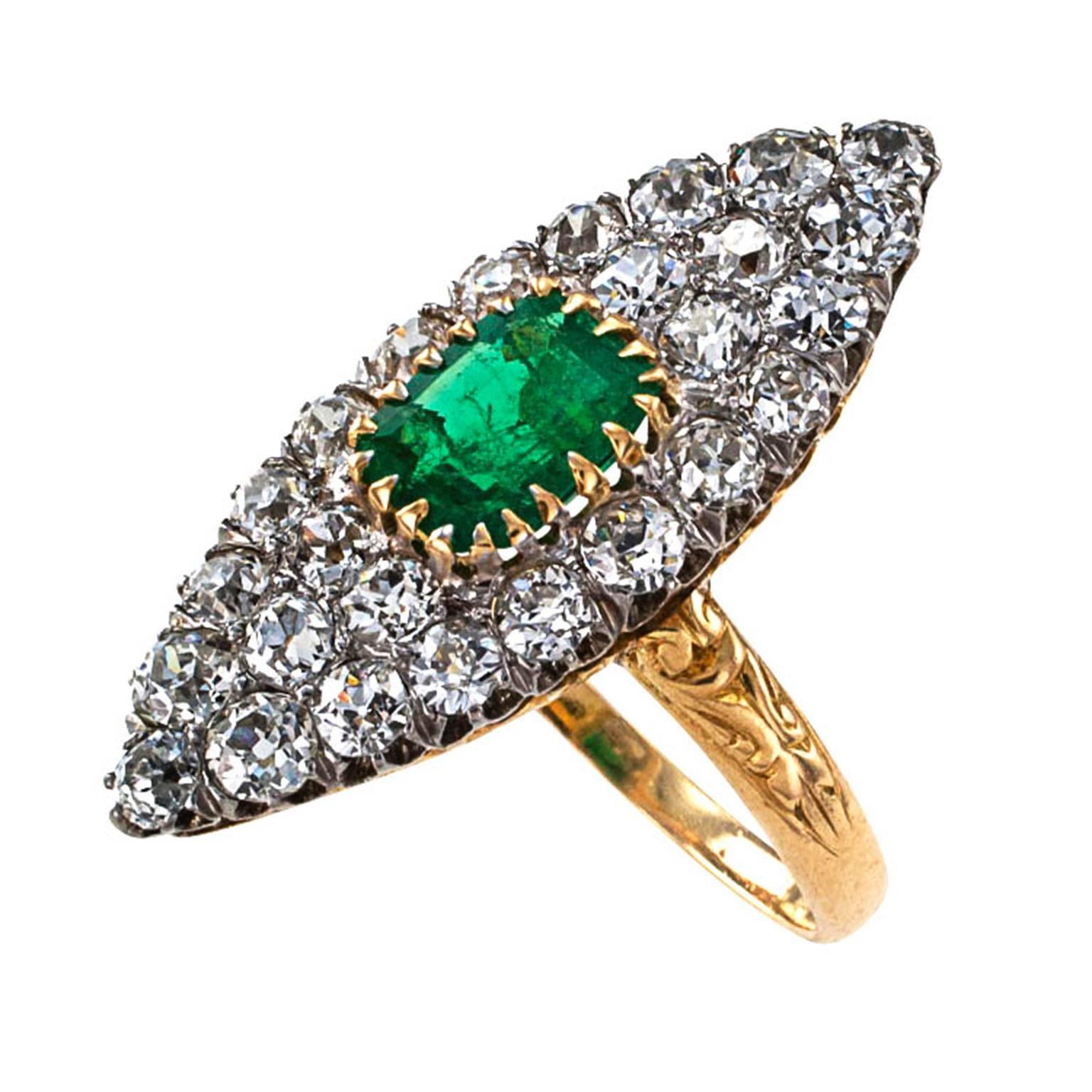 Edwardian Emerald Diamond Gold Platinum Ring In Excellent Condition In Los Angeles, CA