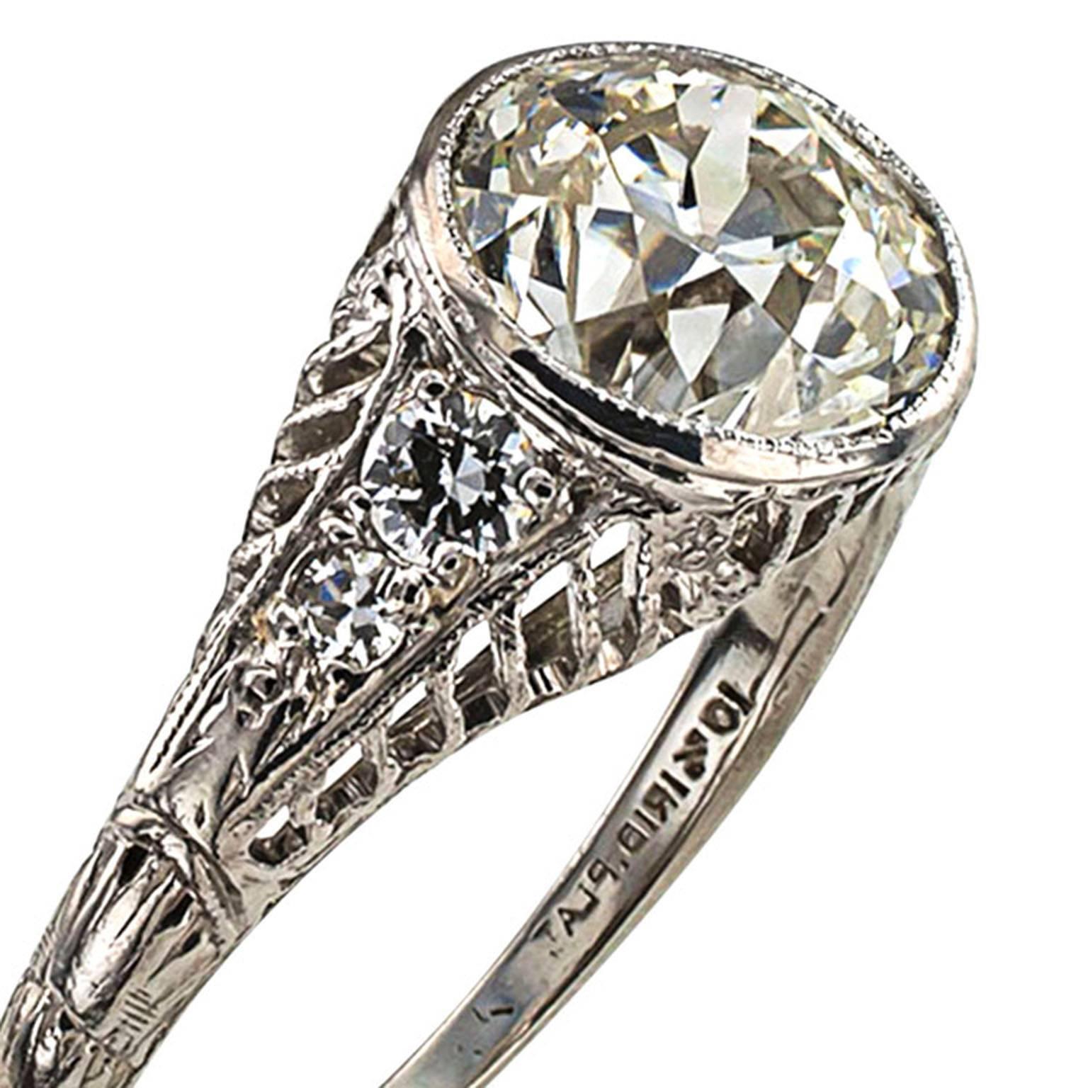 Edwardian 1.84 Carat Diamond Platinum Engagement Ring 2