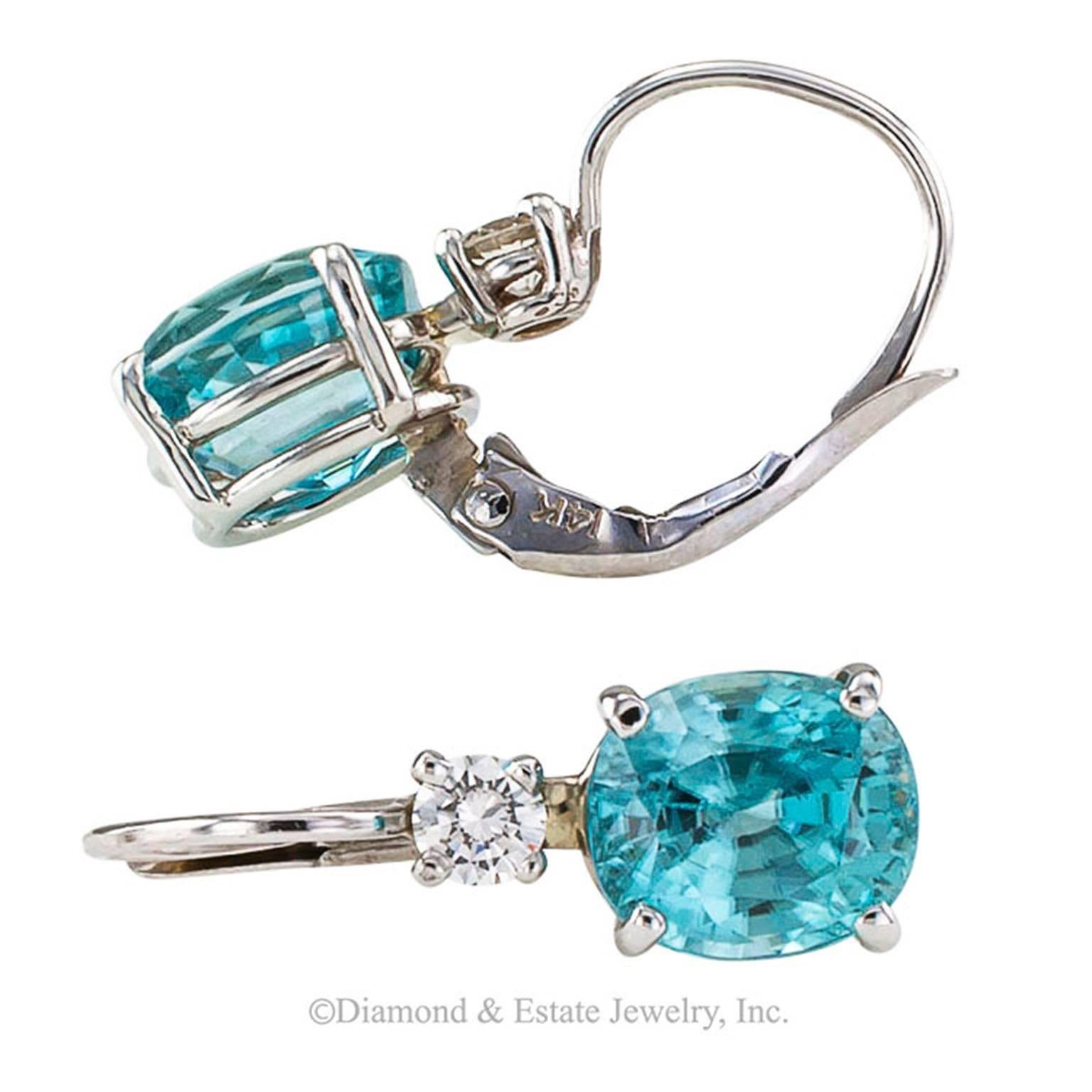 Contemporary Natural Blue Zircon Diamond Gold Earrings