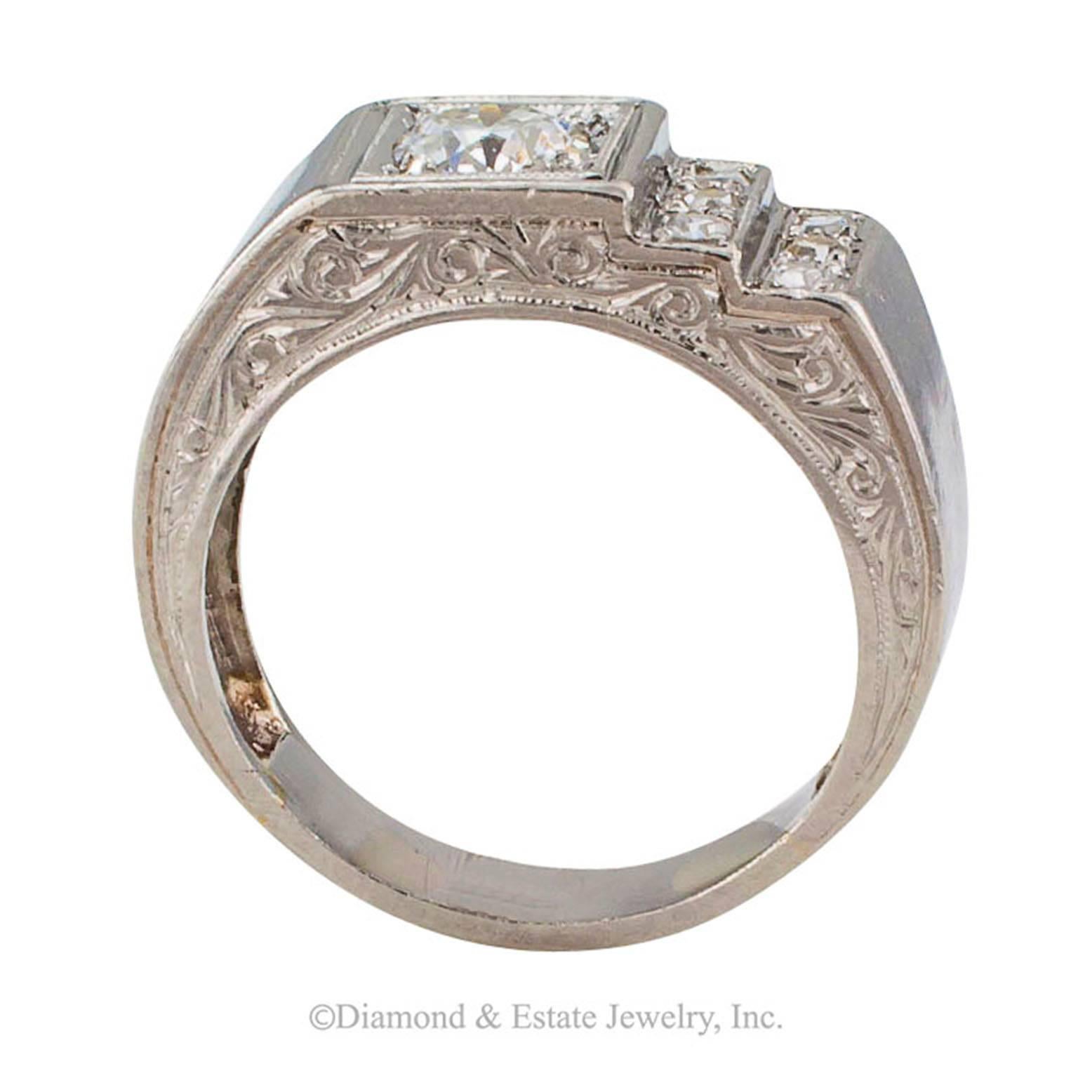 Women's 1930s Art Deco Diamond Platinum Geometric Ring