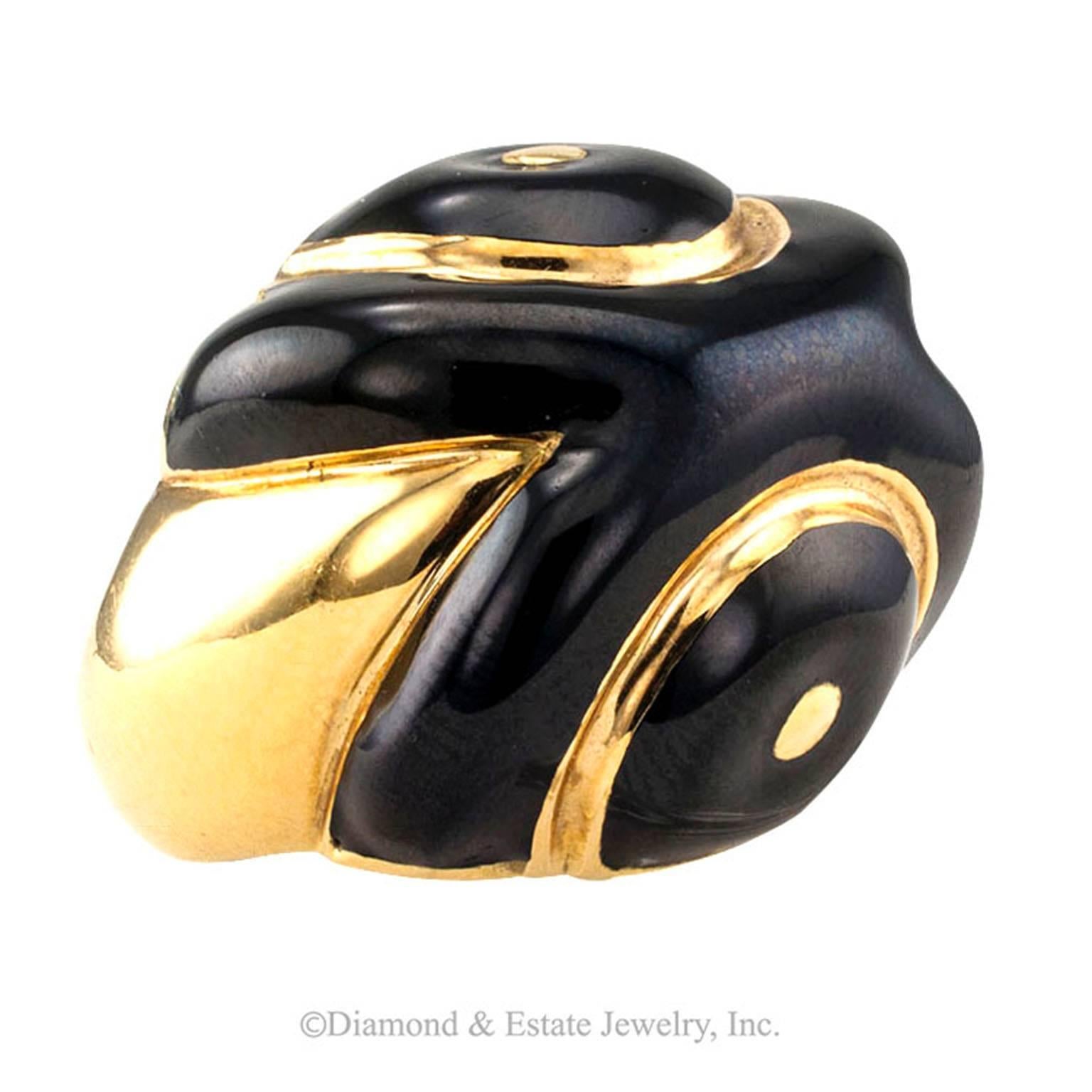 Women's or Men's David Webb Black Enamel and Gold Ring
