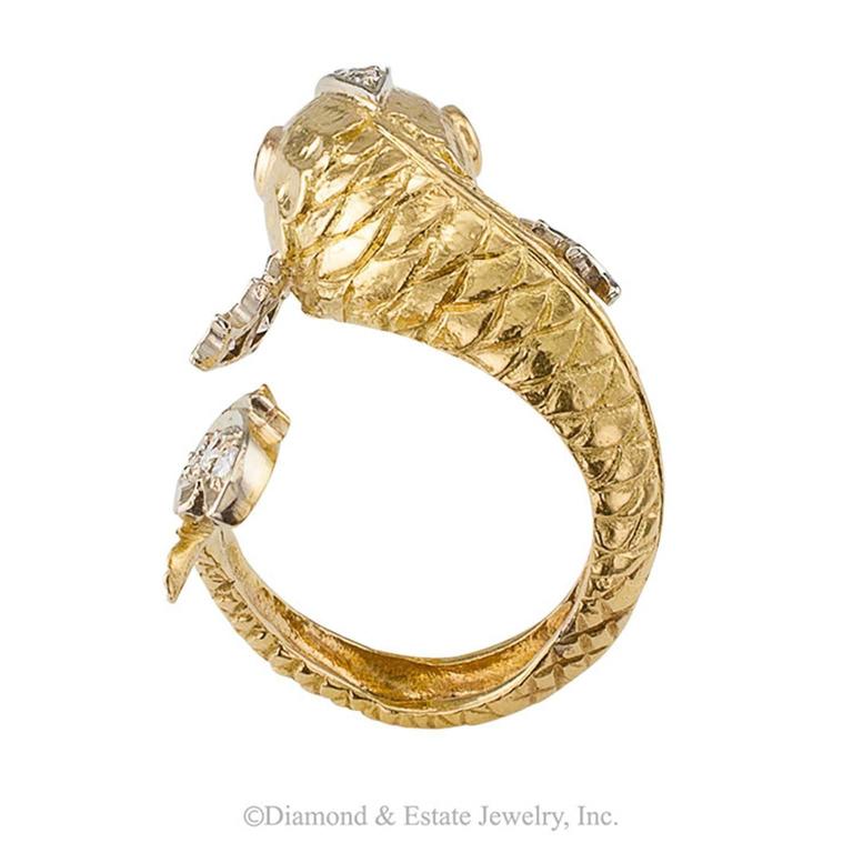 Wrap around the finger Diamond and Sapphire Fish Ring For Sale at 1stDibs