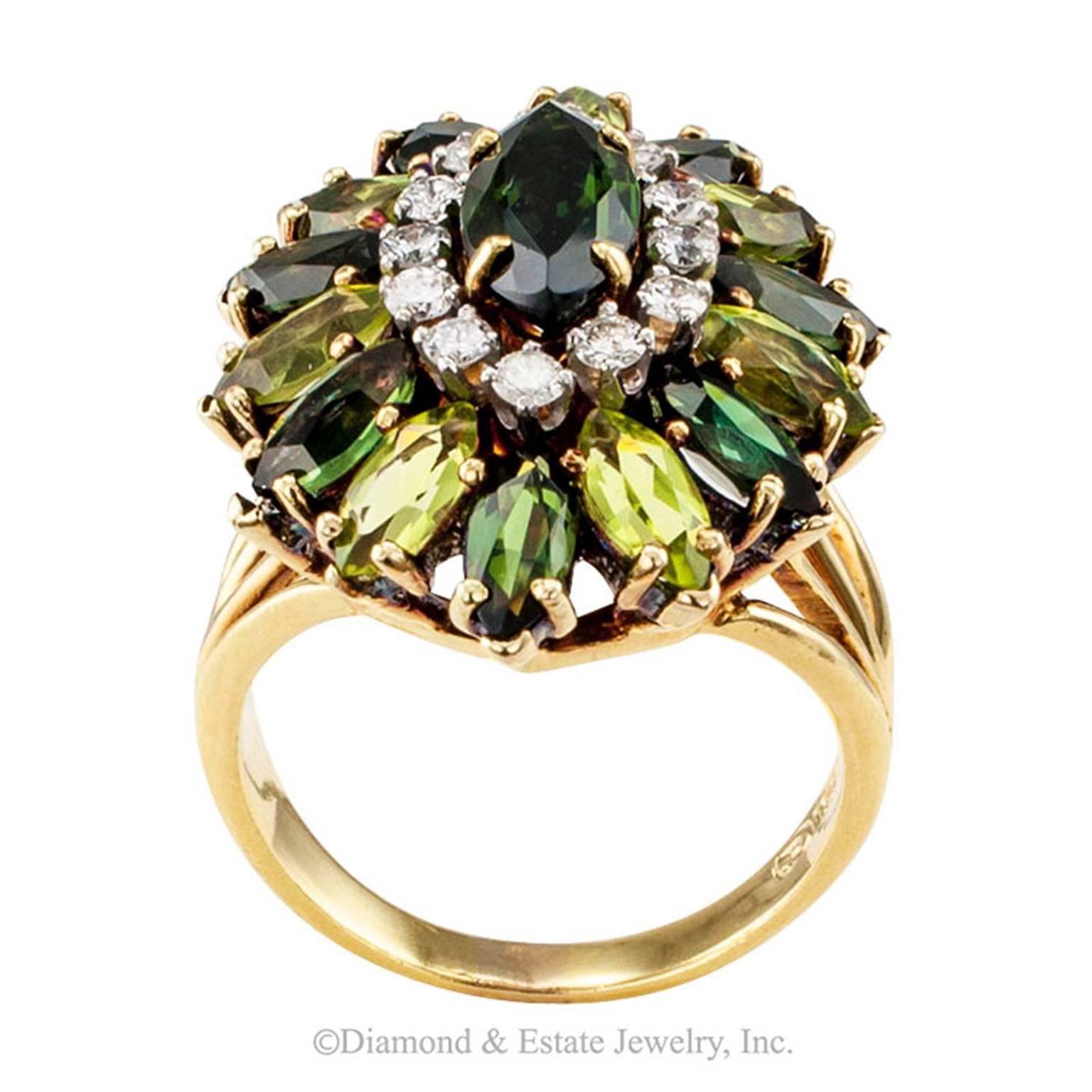 Women's or Men's 1970s Green Tourmaline Diamond Gold Ring