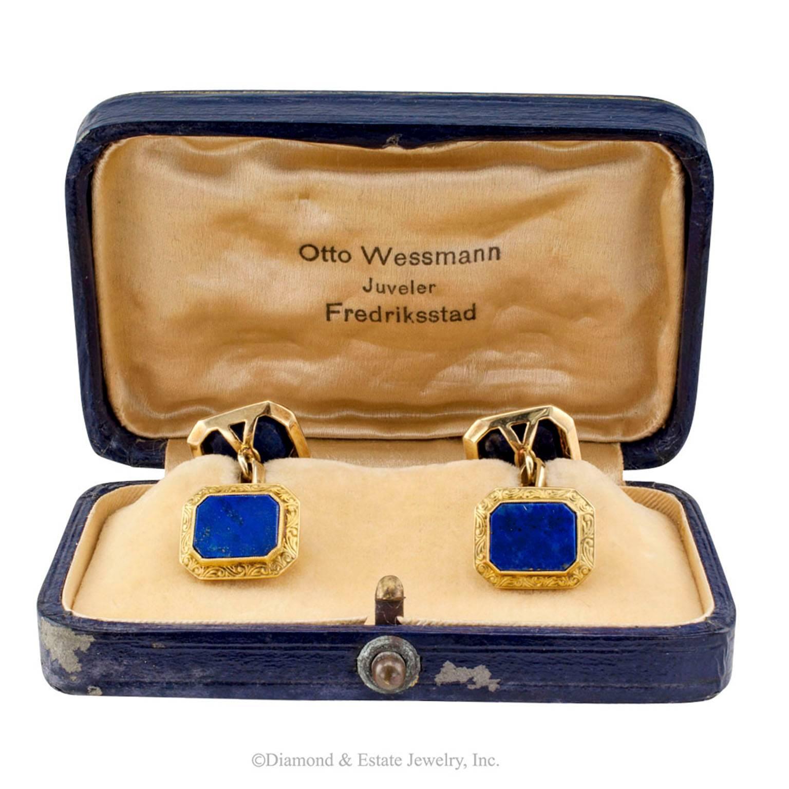 1930s Lapis Lazuli Gold Cufflinks In Excellent Condition In Los Angeles, CA