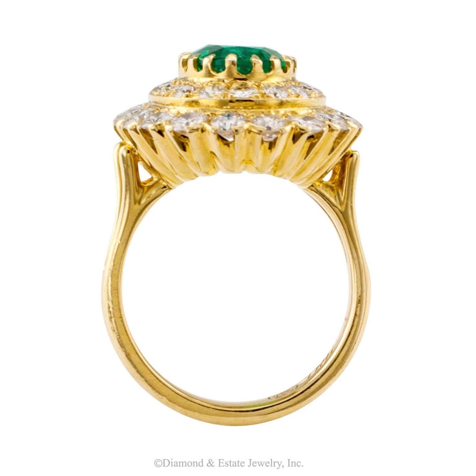 Contemporary Oval Colombian Emerald Diamond Gold Ring