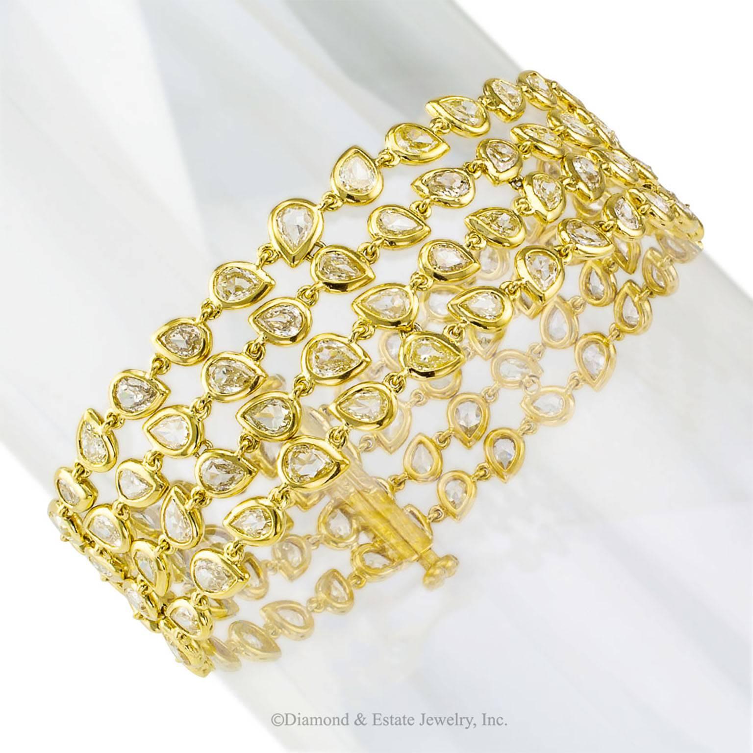 Artisan 11.00 Carat Pear Shaped Diamond Gold Bracelet