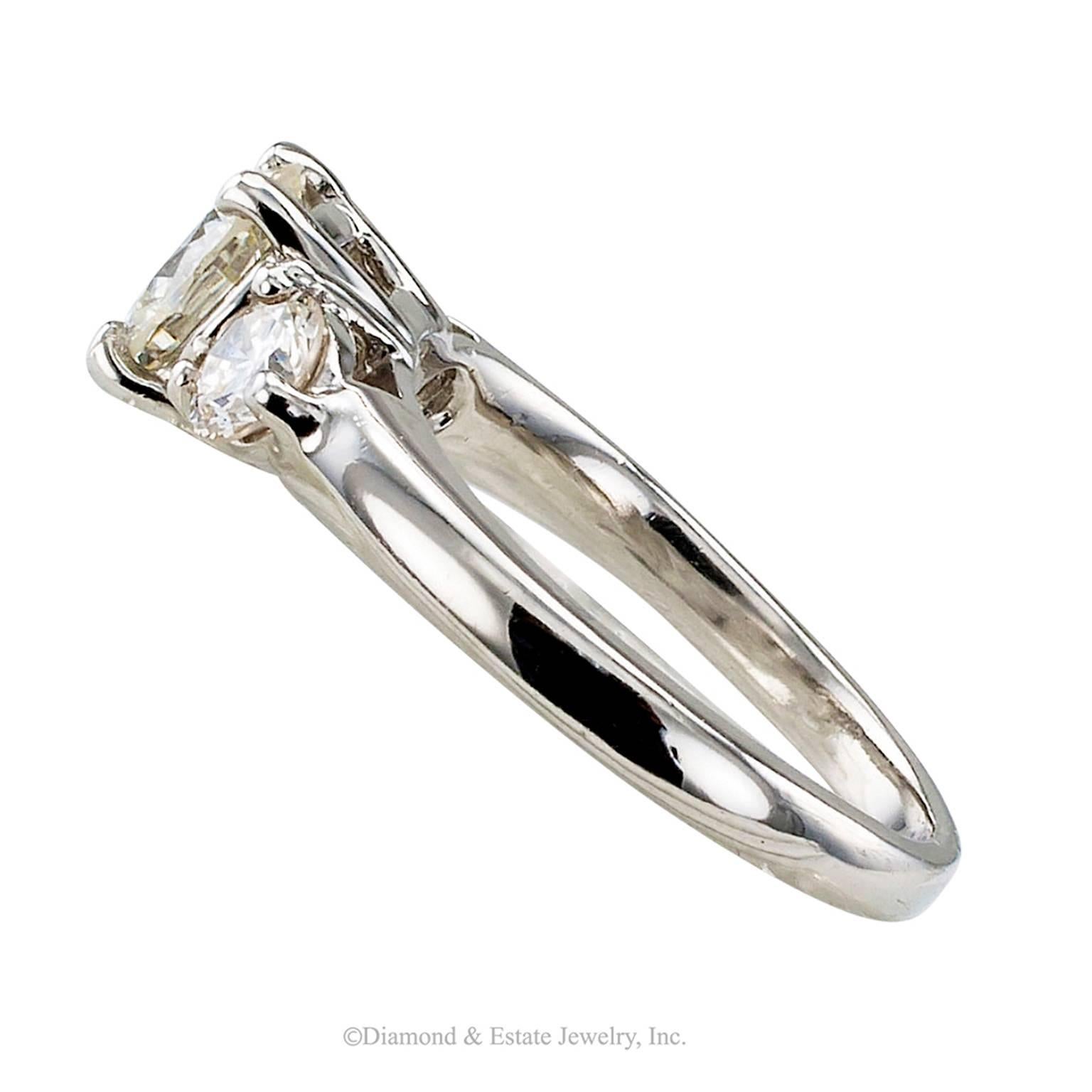 Contemporary 0.96 Carat Center Diamond Three-Stone Engagement Ring