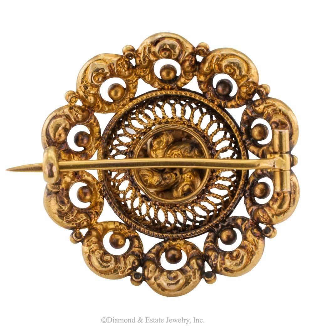 Rococo Antique 1870s Victorian Gold Brooch