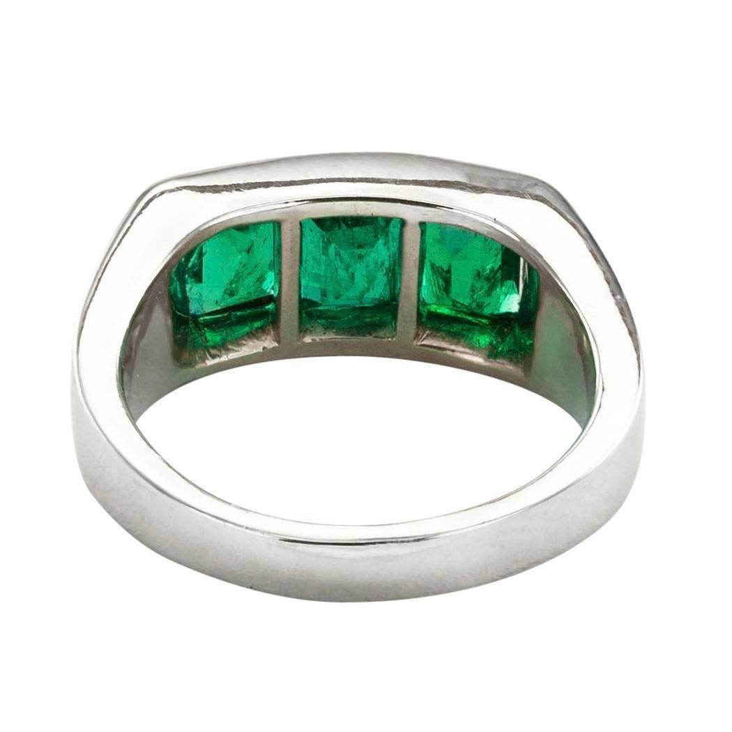 Women's or Men's 1940s Colombian Emerald Diamond Three-Stone Platinum Ring