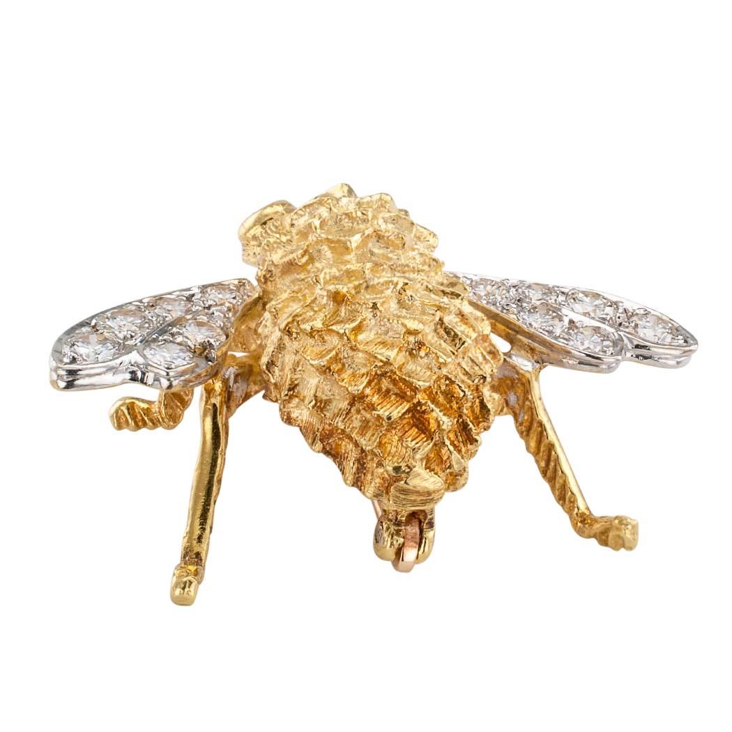 Rosenthal 1970s Honey Bee Diamond Ruby Gold Brooch In Excellent Condition In Los Angeles, CA