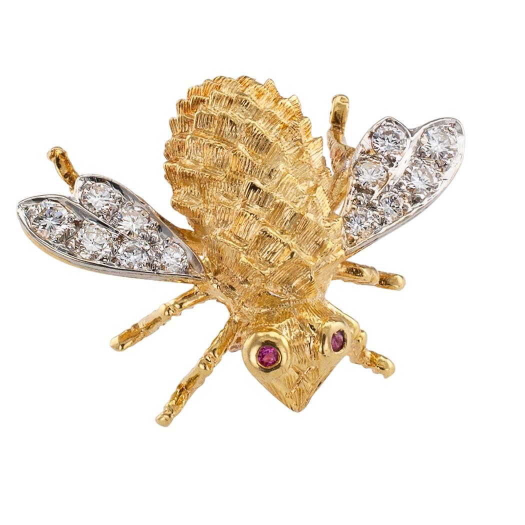 Modern Rosenthal 1970s Honey Bee Diamond Ruby Gold Brooch
