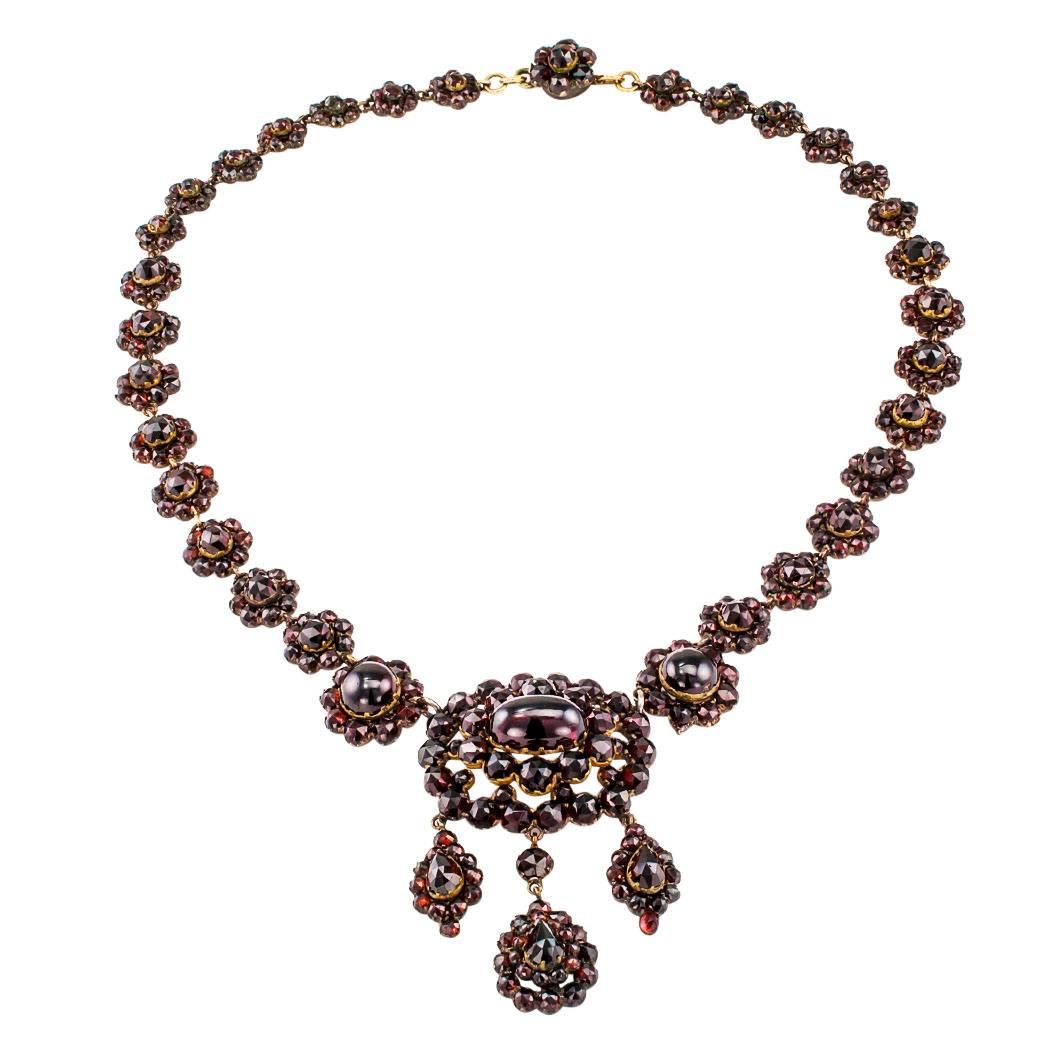 Victorian 1880s Garnet Necklace