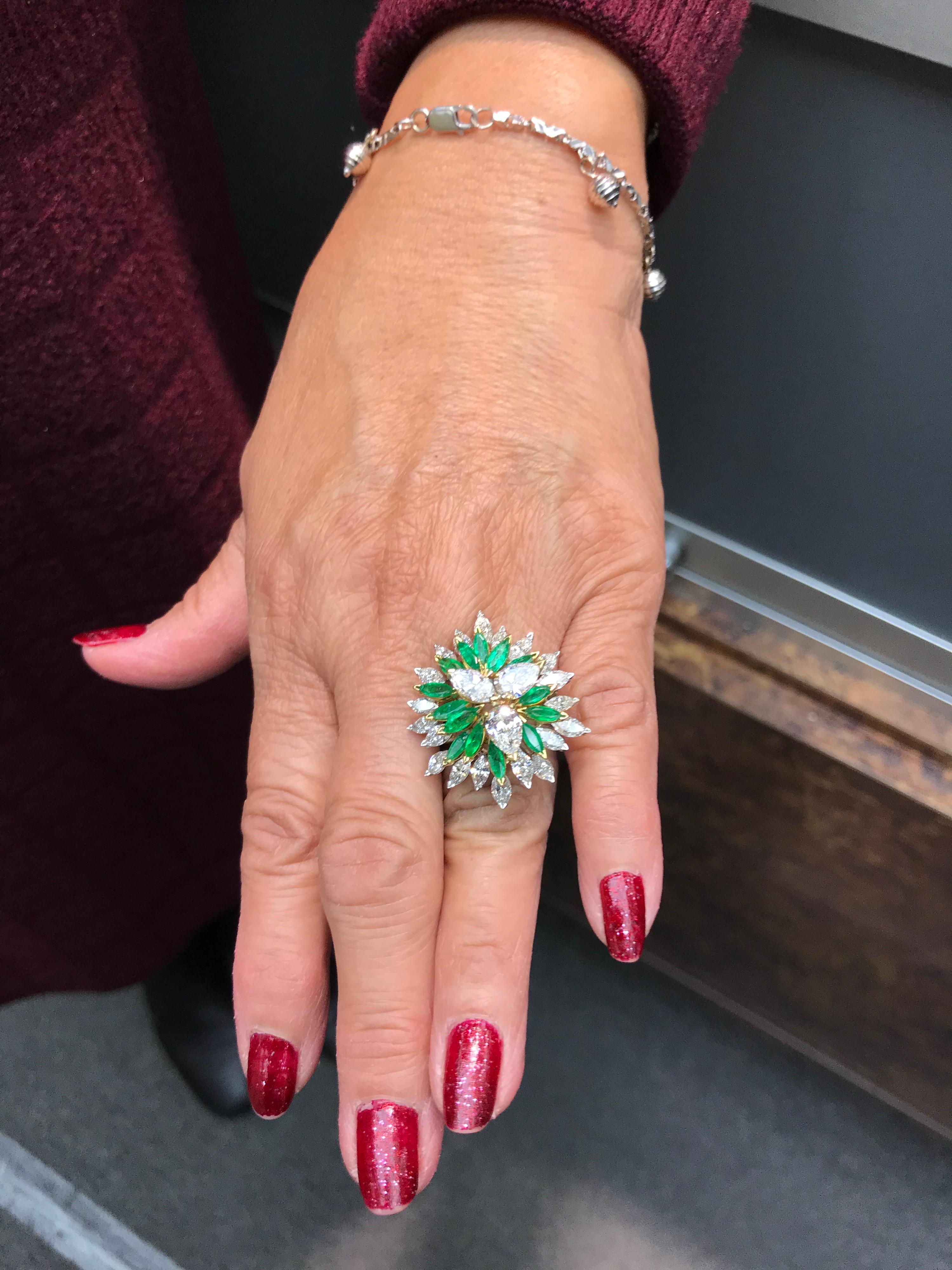 1970s Free-Form Emerald Diamond Gold Cocktail Ring 2