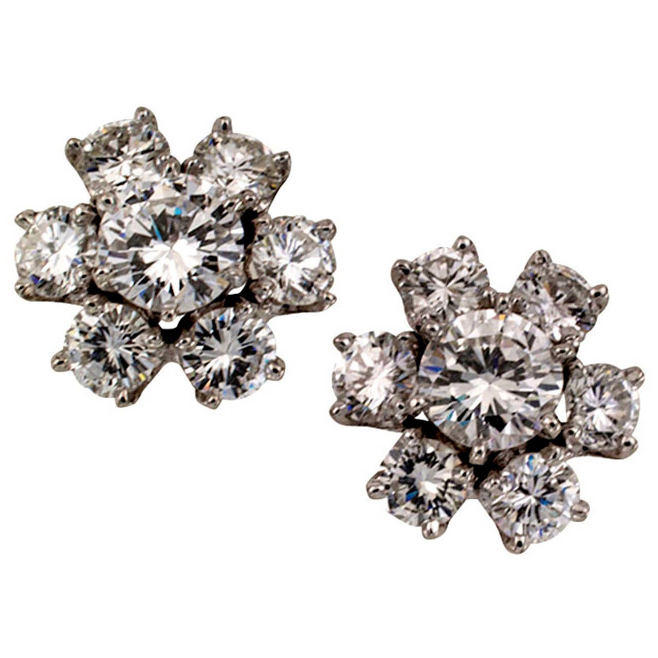 Diamond Platinum Round Cluster Stud Earrings