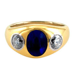 Cabochon Sapphire 
Diamond Ring