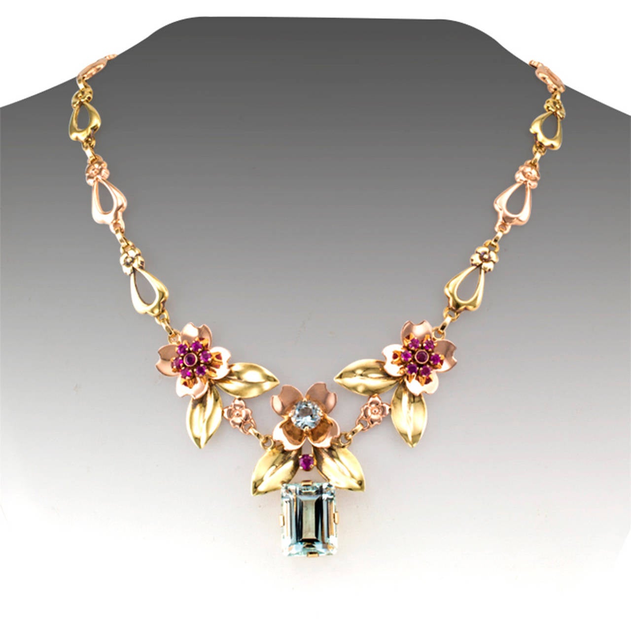Retro Aquamarine and Ruby Necklace In Excellent Condition In Los Angeles, CA