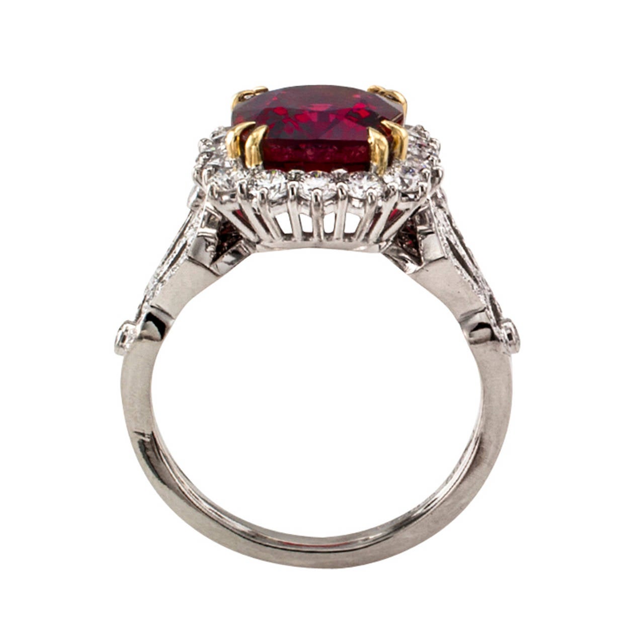 Garrard Red Spinel Diamond Platinum Solitaire Ring In Excellent Condition In Los Angeles, CA
