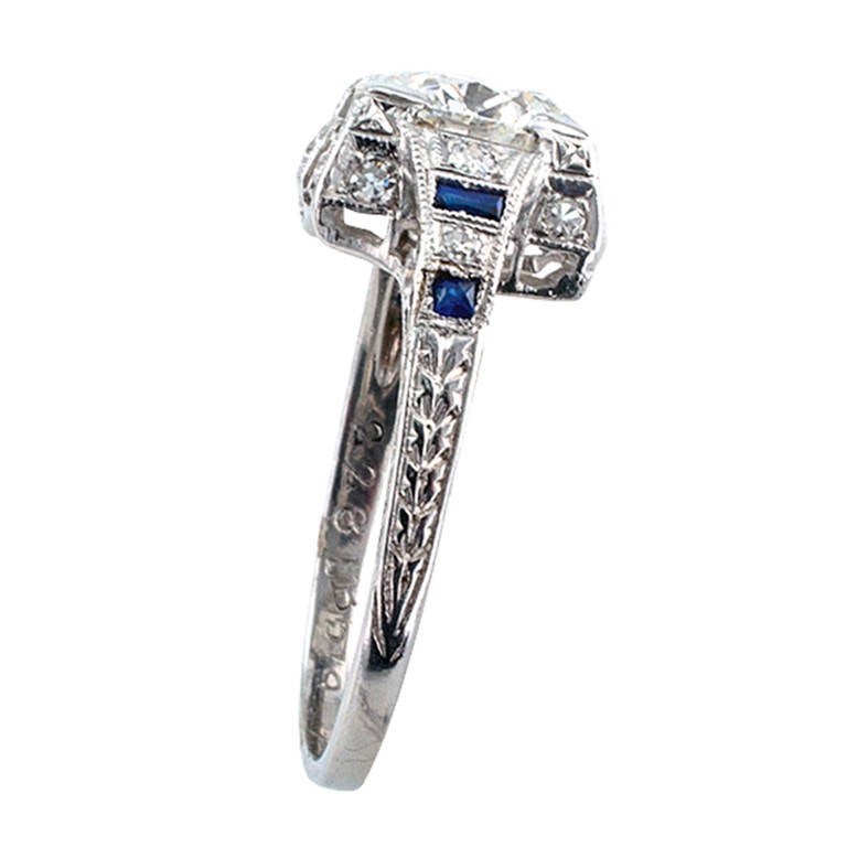 Art Deco 1.50 Carat Diamond Platinum Engagement Ring In Excellent Condition In Los Angeles, CA
