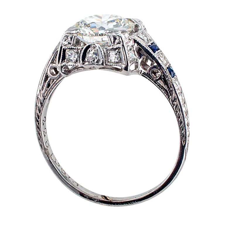 Art Deco 1.50 Carat Diamond Platinum Engagement Ring For Sale at 1stDibs