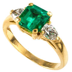 Retro Emerald-Cut Emerald and Pear-Shaped Diamond Ring