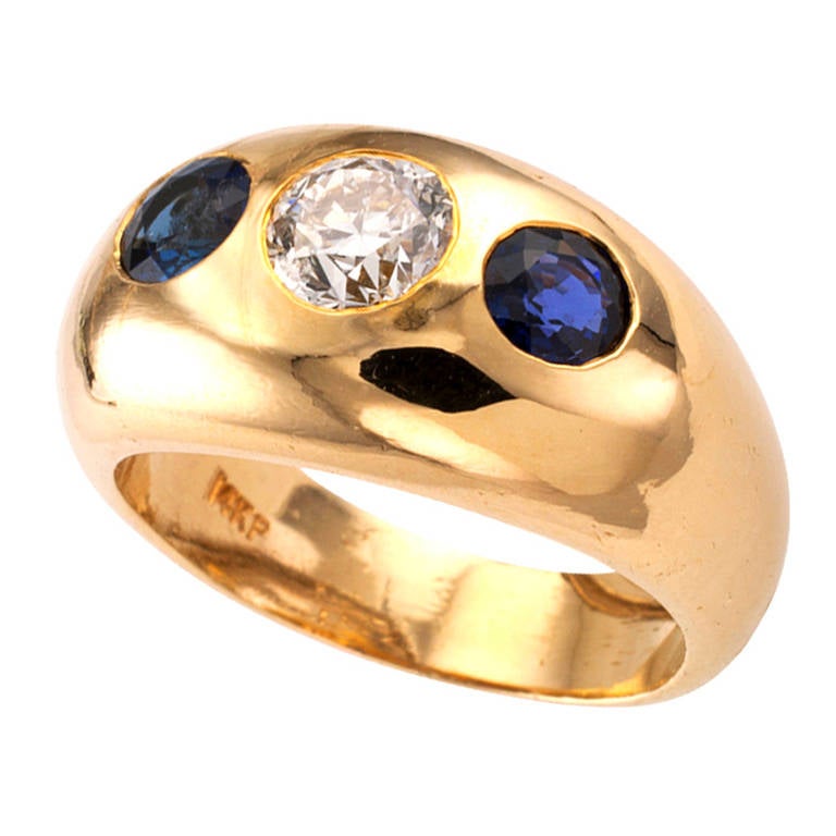 Dreisteiniger Zigeunerring mit Diamant und Saphir
