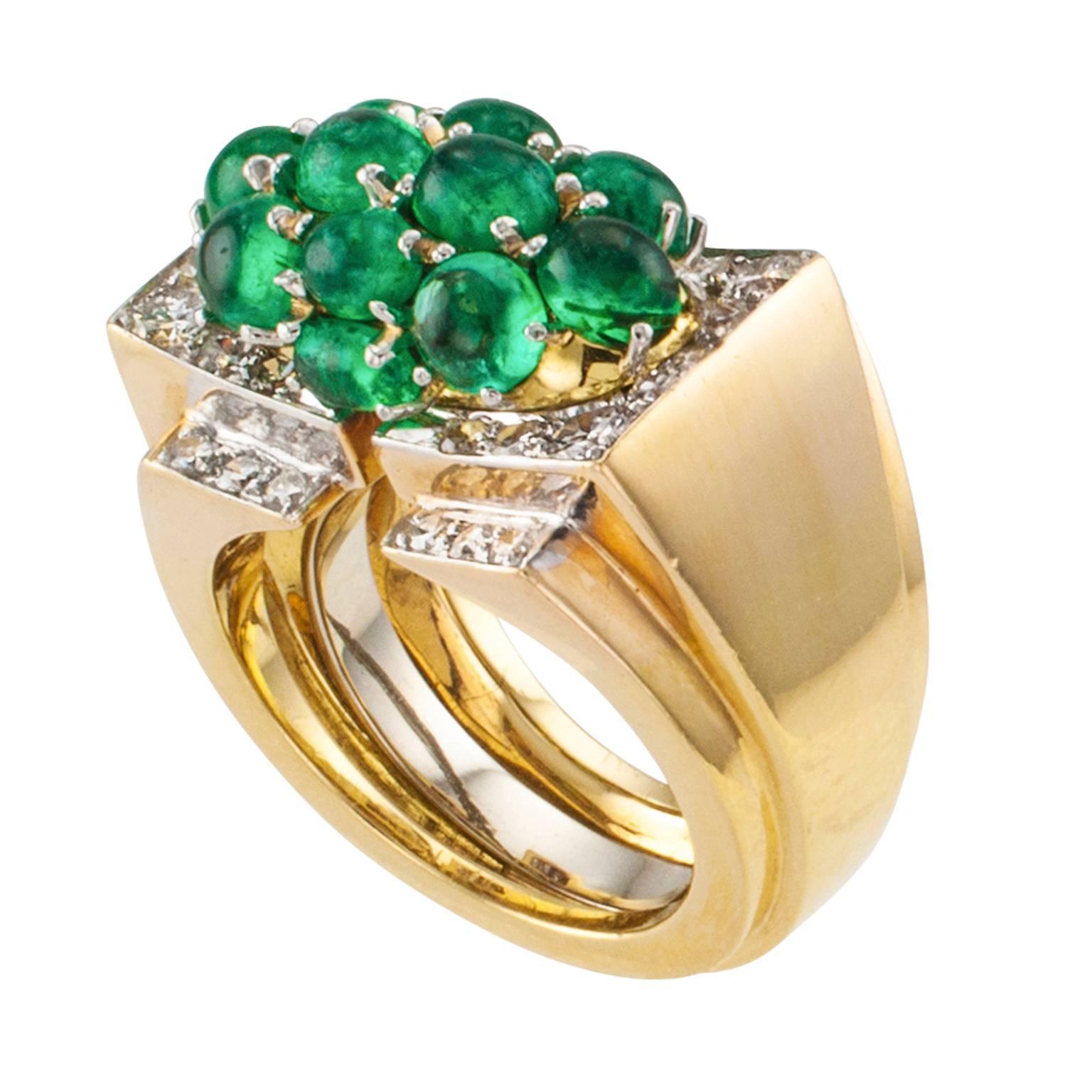David Webb Emerald Diamond Gold Cocktail Ring In Excellent Condition In Los Angeles, CA