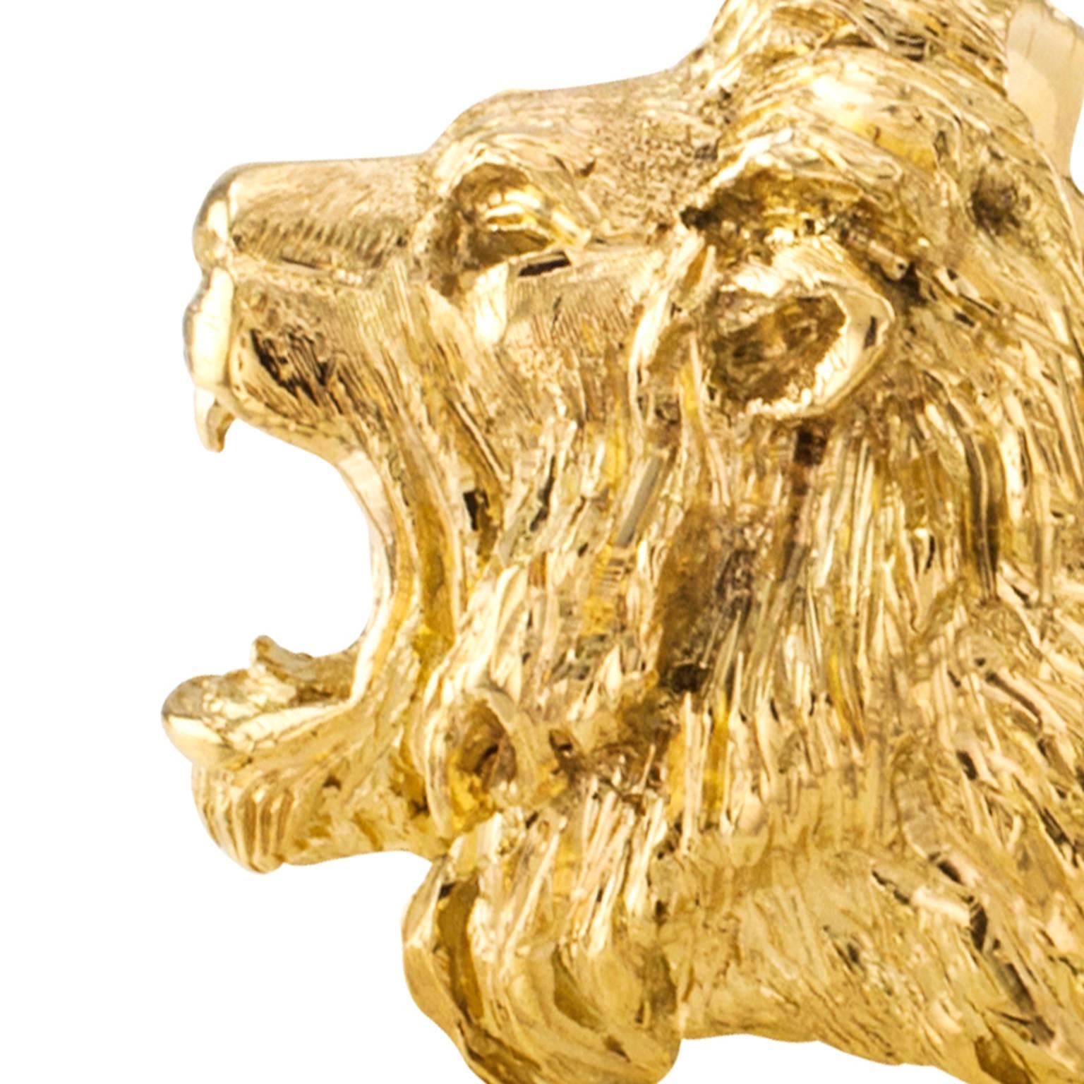 Modern Buccellati Gold Lion Head Ring