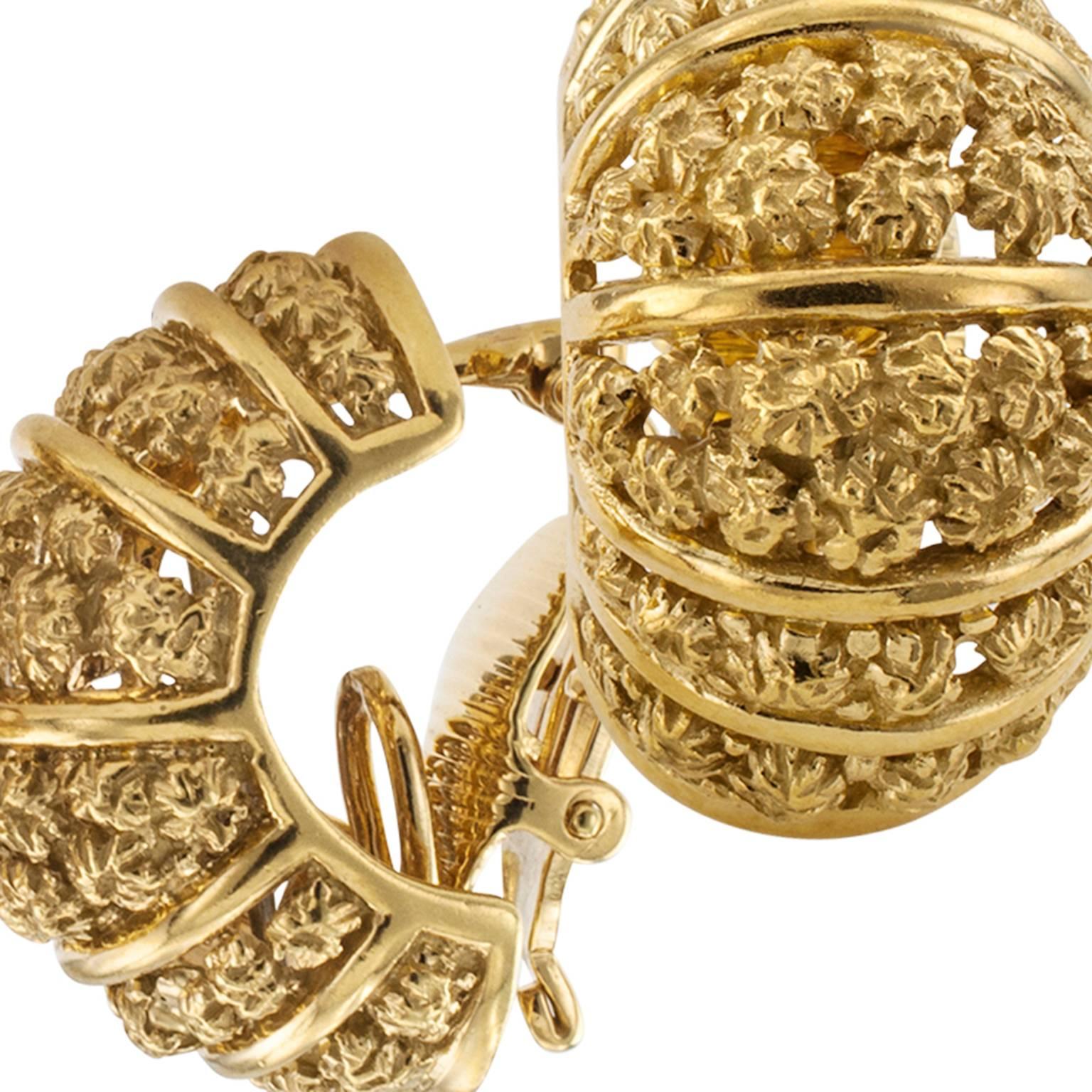 Women's Cartier Gold Earclips