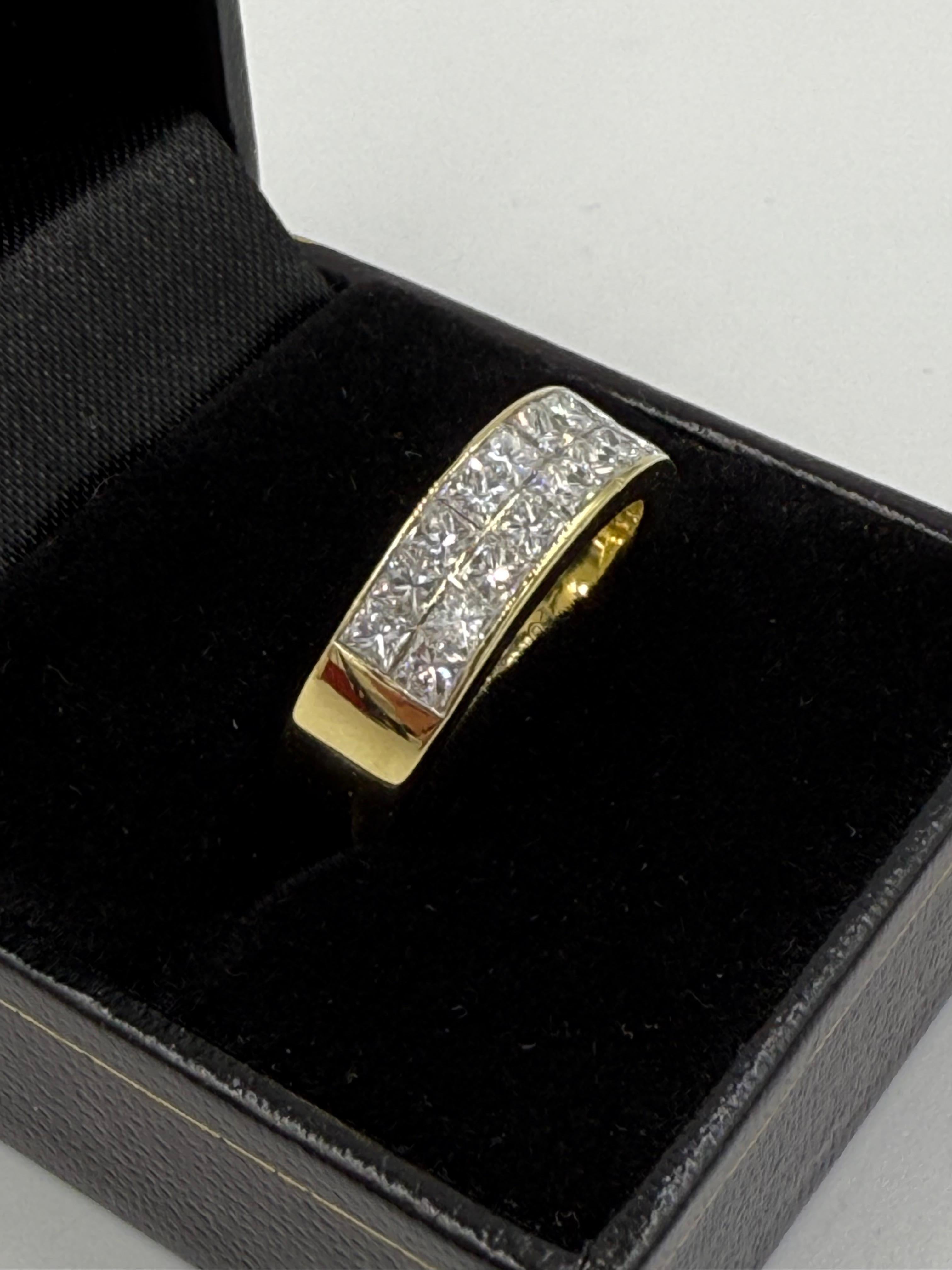 da uomo o donna Anello Ambar con diamante quadrilione a due file in oro giallo 18k in vendita